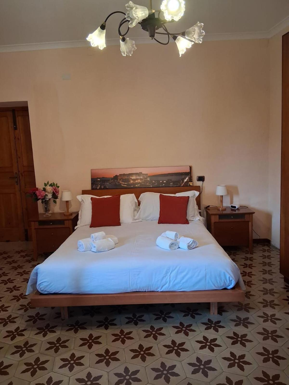 Il Giardino Dei Gigli Apartman Meta Szoba fotó