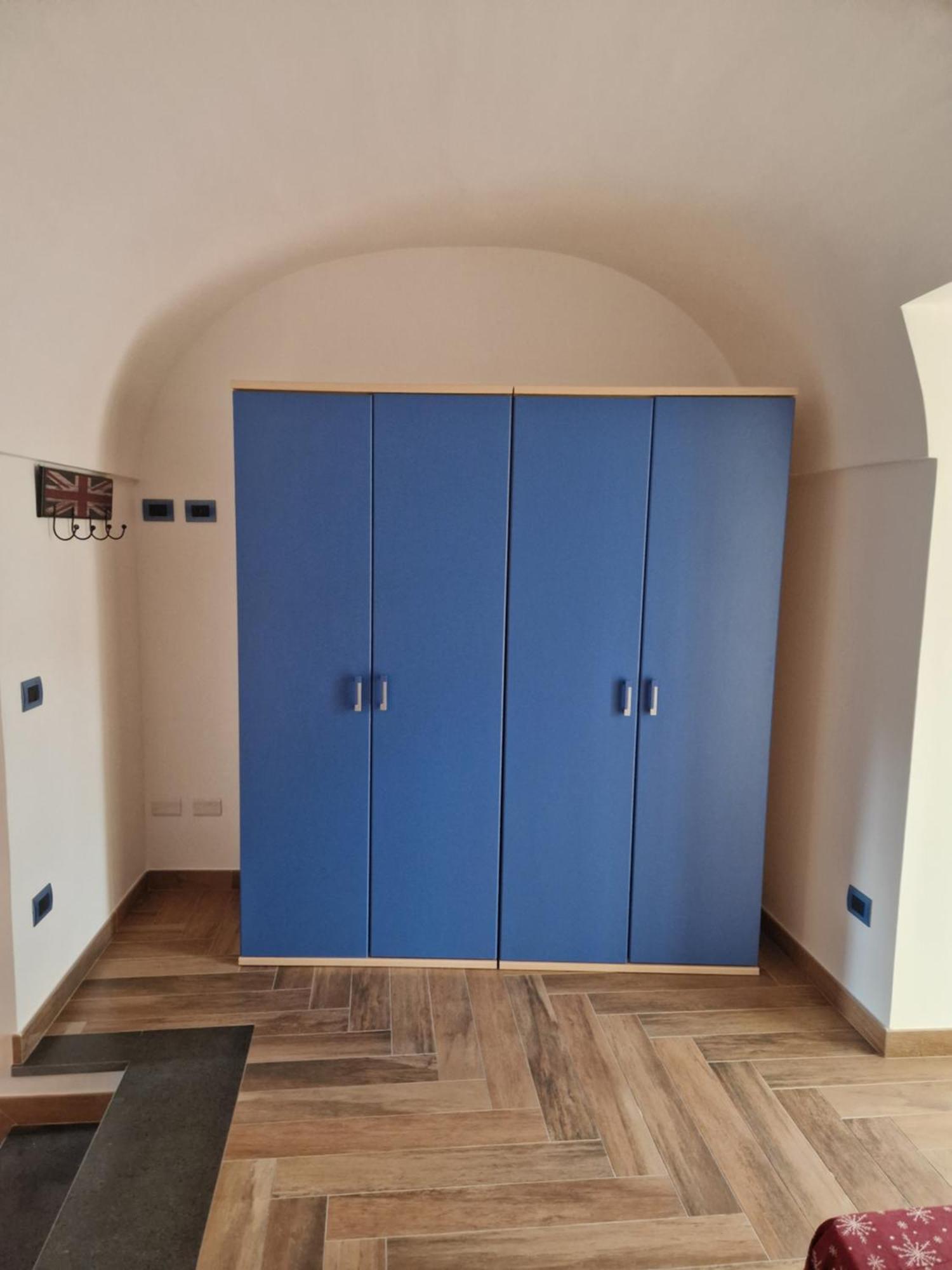 Il Giardino Dei Gigli Apartman Meta Kültér fotó