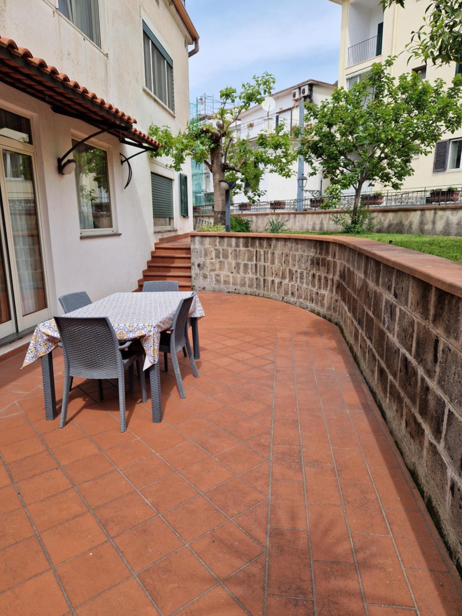 Il Giardino Dei Gigli Apartman Meta Kültér fotó